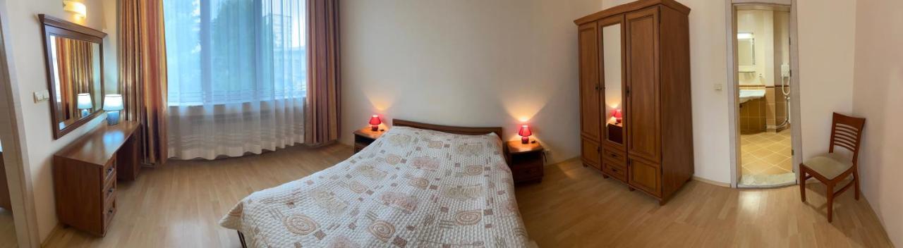 Apart Hotel Central Razgrad المظهر الخارجي الصورة