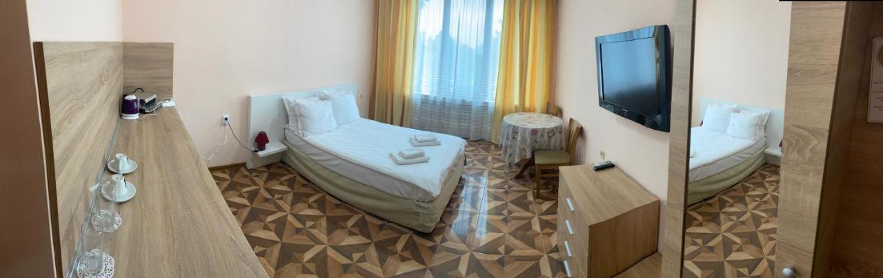 Apart Hotel Central Razgrad المظهر الخارجي الصورة