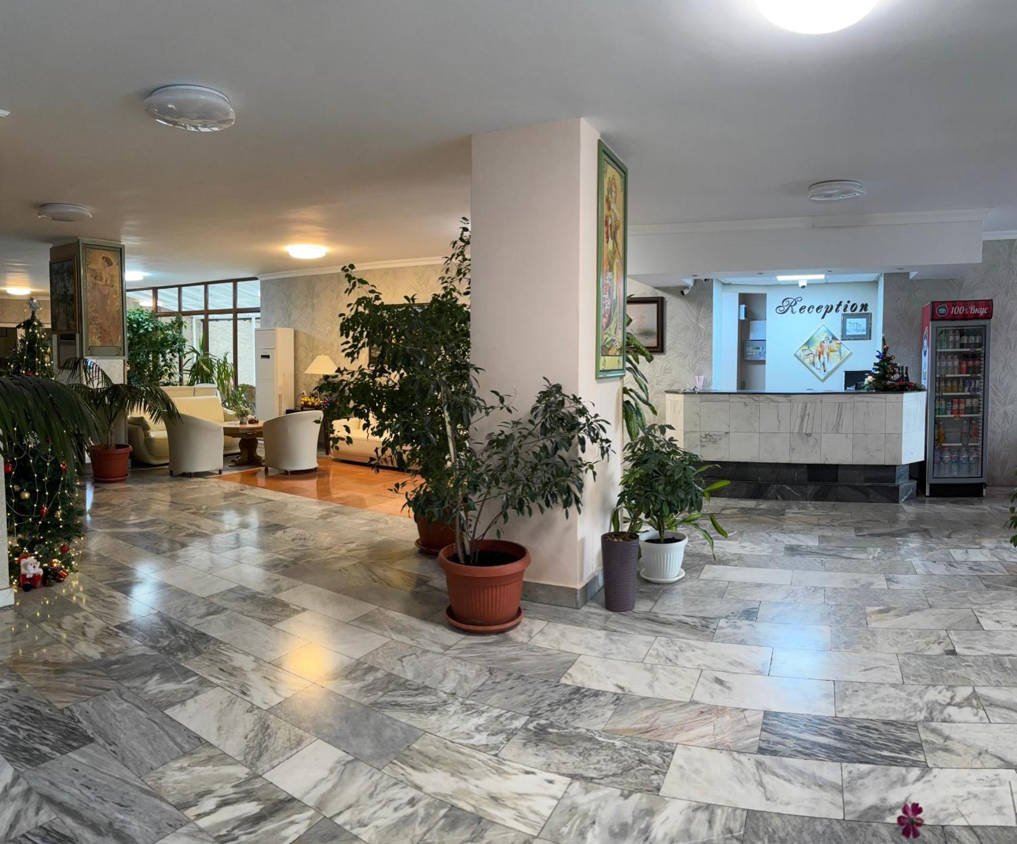 Apart Hotel Central Razgrad المظهر الخارجي الصورة