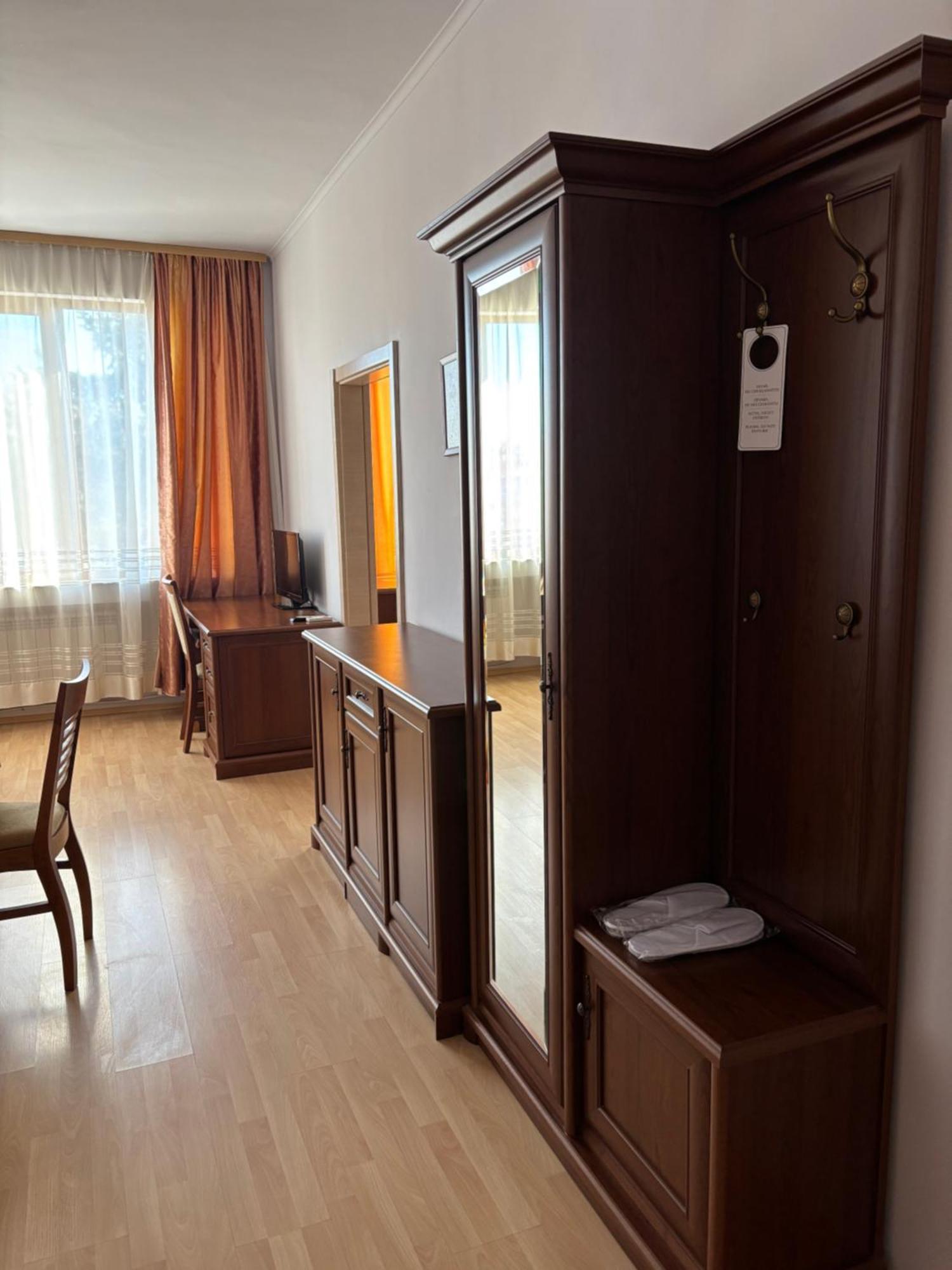 Apart Hotel Central Razgrad المظهر الخارجي الصورة